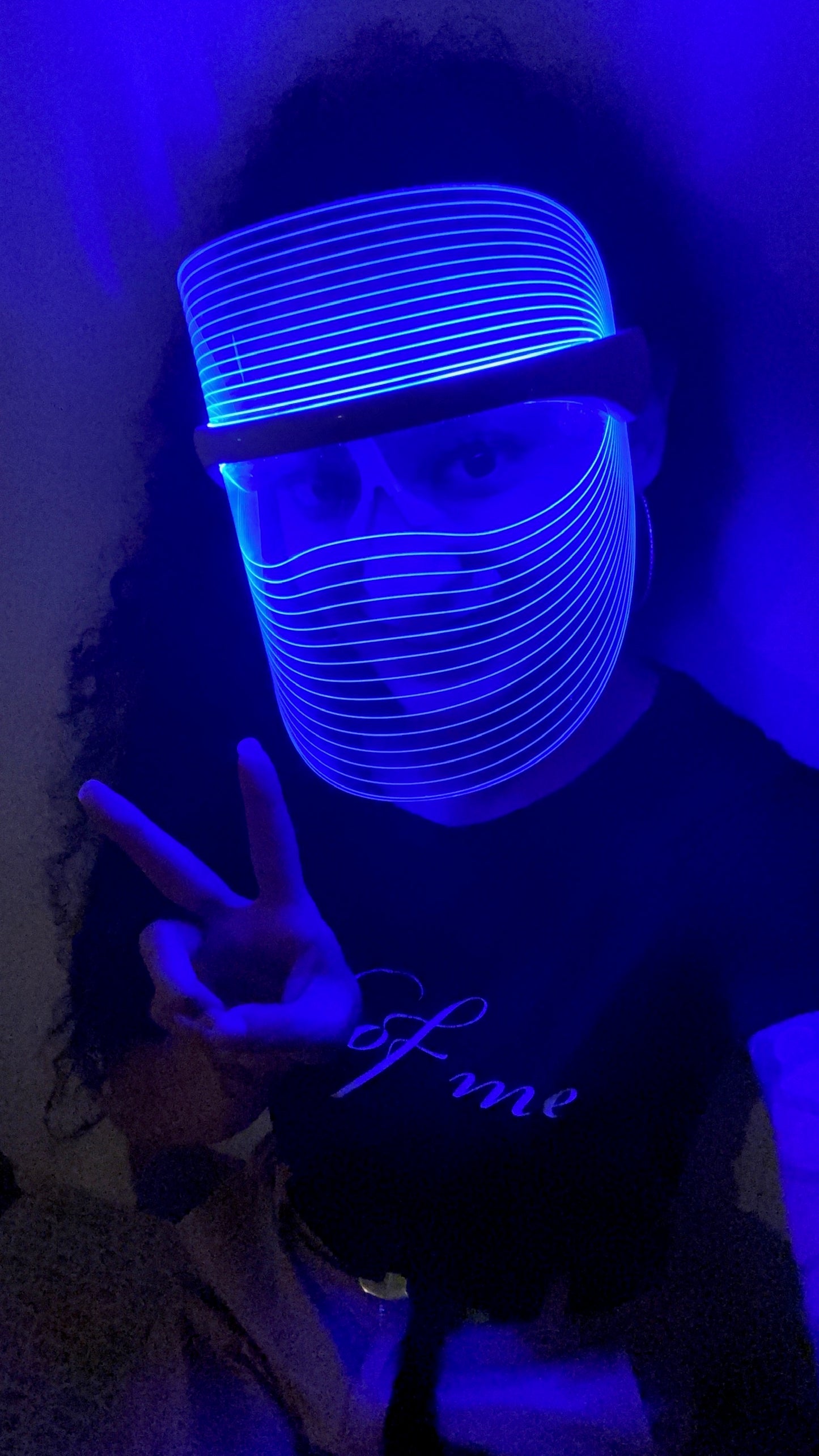 GLO SHIELD - LED Light Therapy Mask